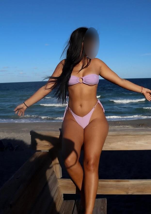 613293001 Mariana JUGUETONA EN ARONA LOS CRISTIANO