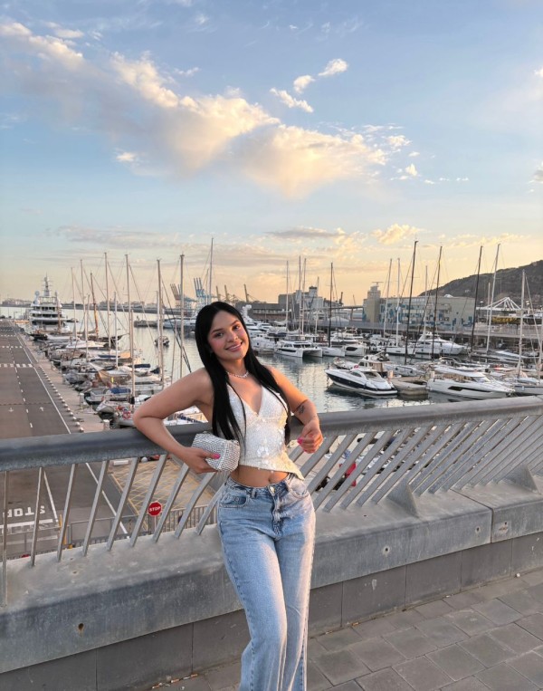 AMBAR SENSUAL