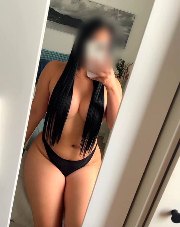 SOLO SALIDAS CACHONDA FIESTERA UNICA NOVEDAD VIP