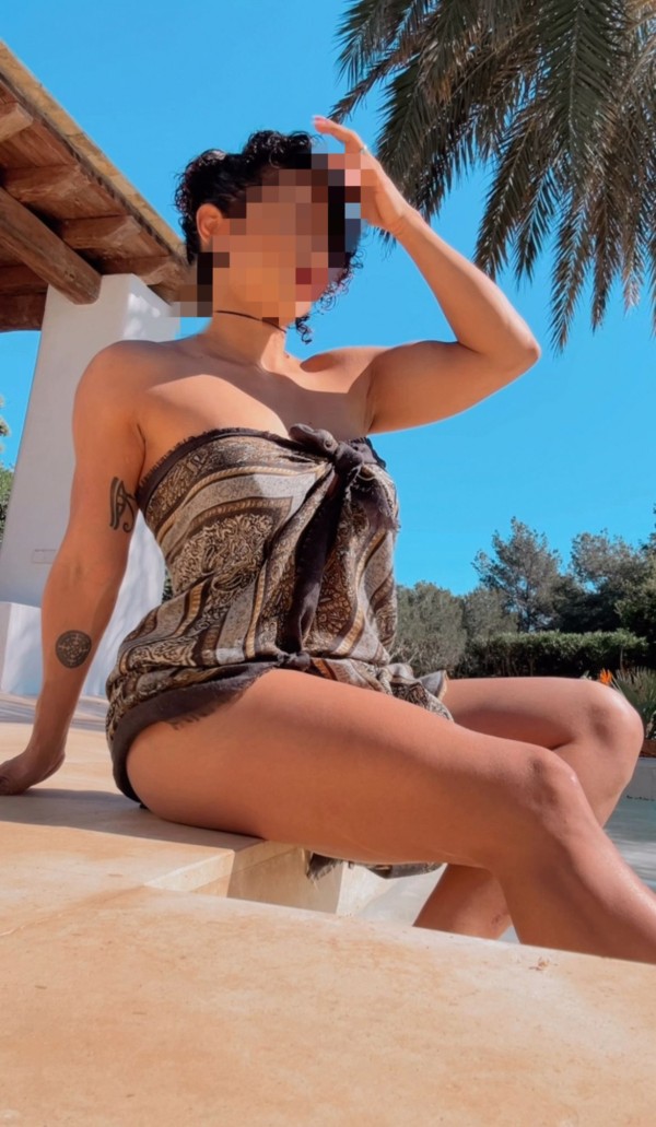 Latina rica en Puigcerda