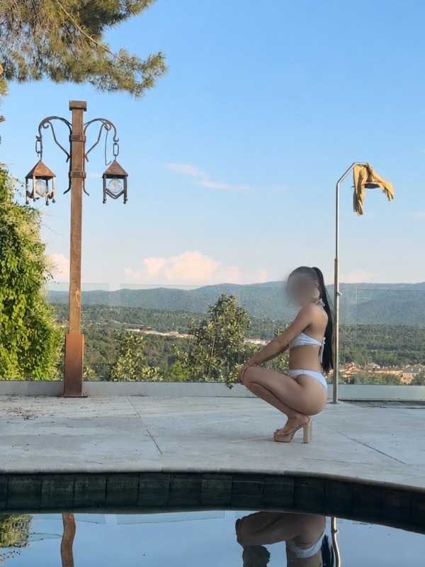 CRISTINA,ESPAÑOLA DELGADITA DE 24 AÑOS INDEPENDIENTE