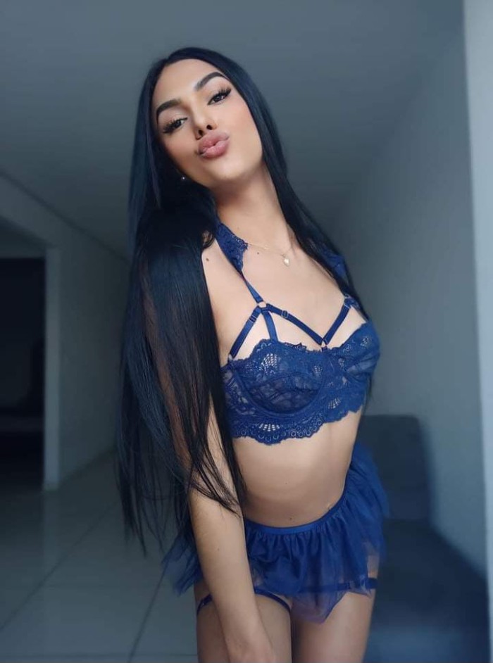 Tengo ganas de polla soy muy fiestera te complazco