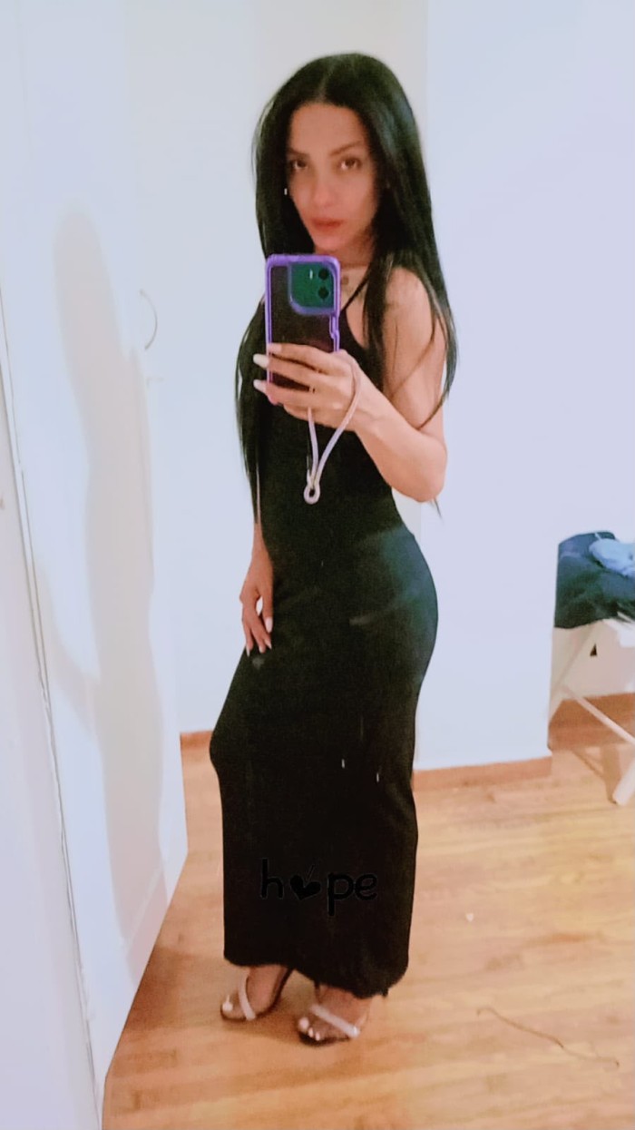 Una diablita para momentos ardientes