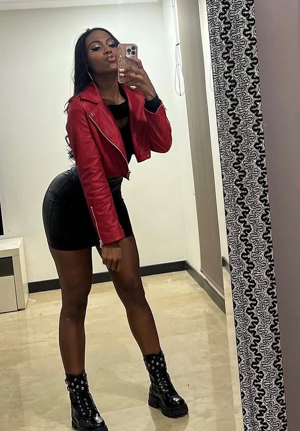 MORENAZA MULTIORGASMICA FIESTERA MUY MORBOSA