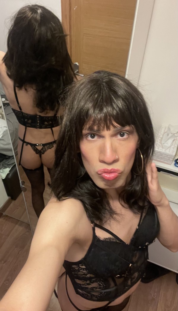Travesti sexy latina caliente