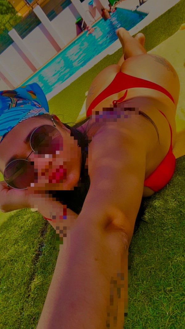 DELICIOSA IMPLICADA CACHONDA ADICTA AL PLACER