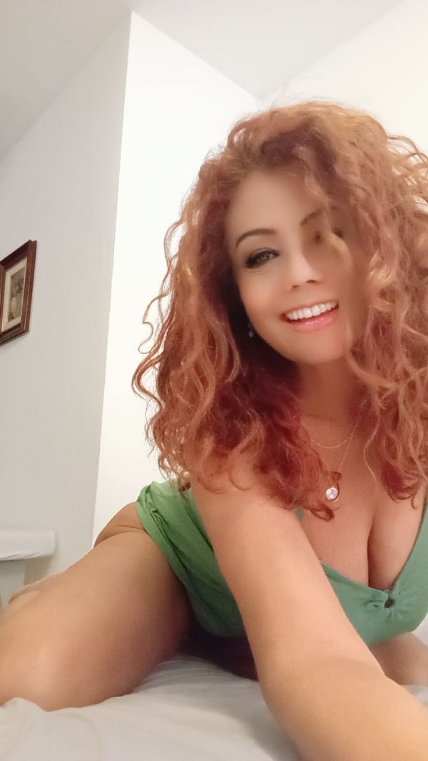 .Madurita de fuego , dispuesta a todo,venga llamame!!