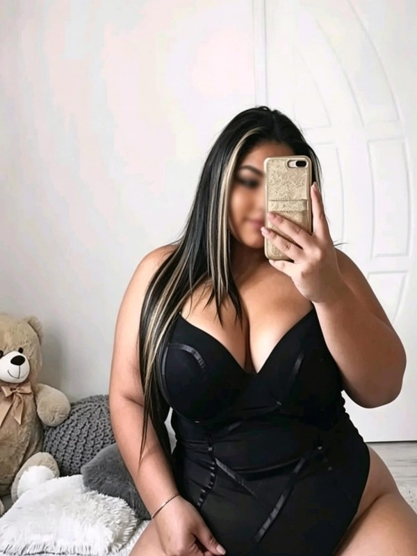 chica JOVEN de escándalo fogosa sensual seré tu amante incondicional