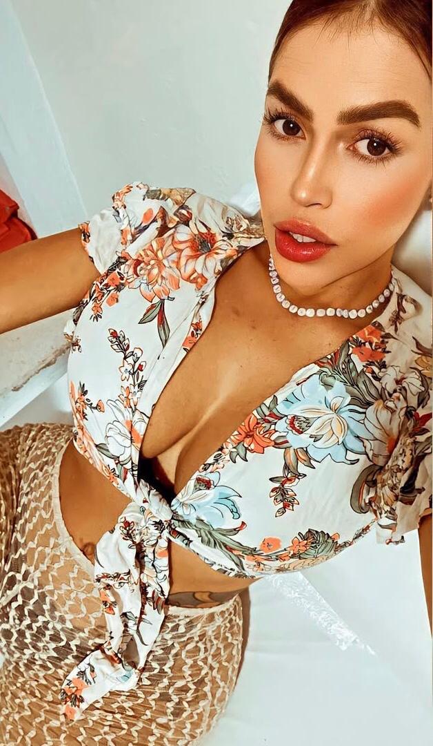 Impresionante chica vip  en Marbella