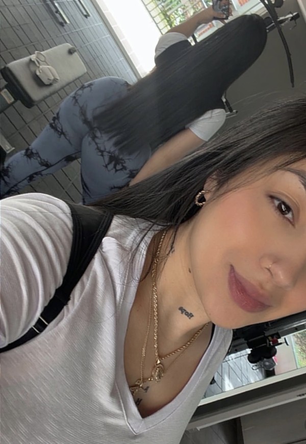 20 AÑOS COLOMBIANA MUY CARIÑOSA
