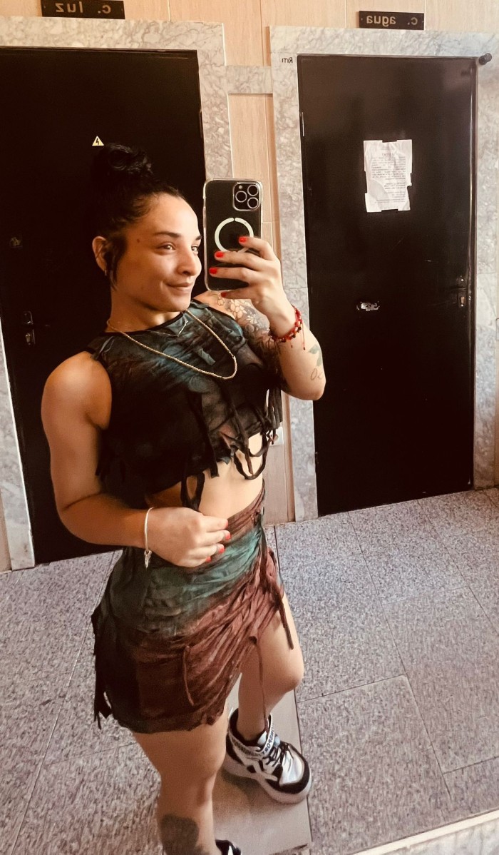 GANOSA DE SACARTE TODA LA LECHE