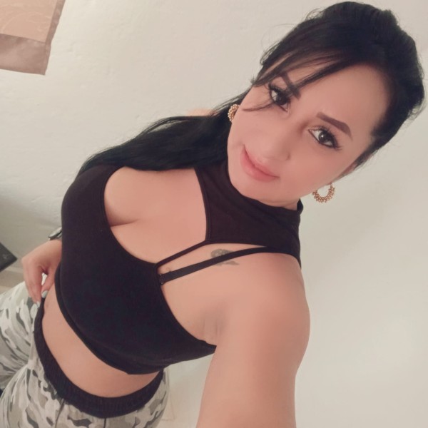 SARA, MADURA COMO NINGUNA OTRA