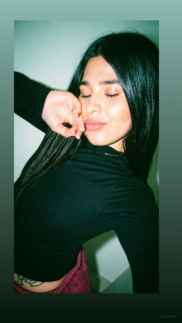 SEXI️ LATINA  ESTOY EN Rubi LAURA   22 AÑO NOVEDAD  ESTOY  Rubi