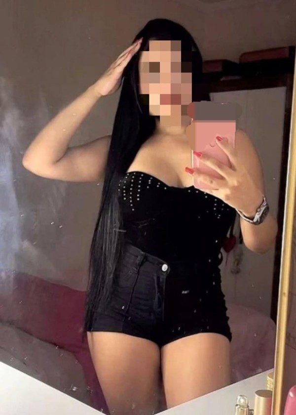 CACHONDISIMA Y SENSUAL MUJER ARDIENTE FULL PLACER