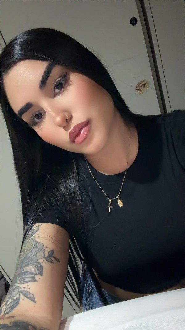 SOY VALERI, EXOTICA, GUAPA. Soy un ENCANTO..