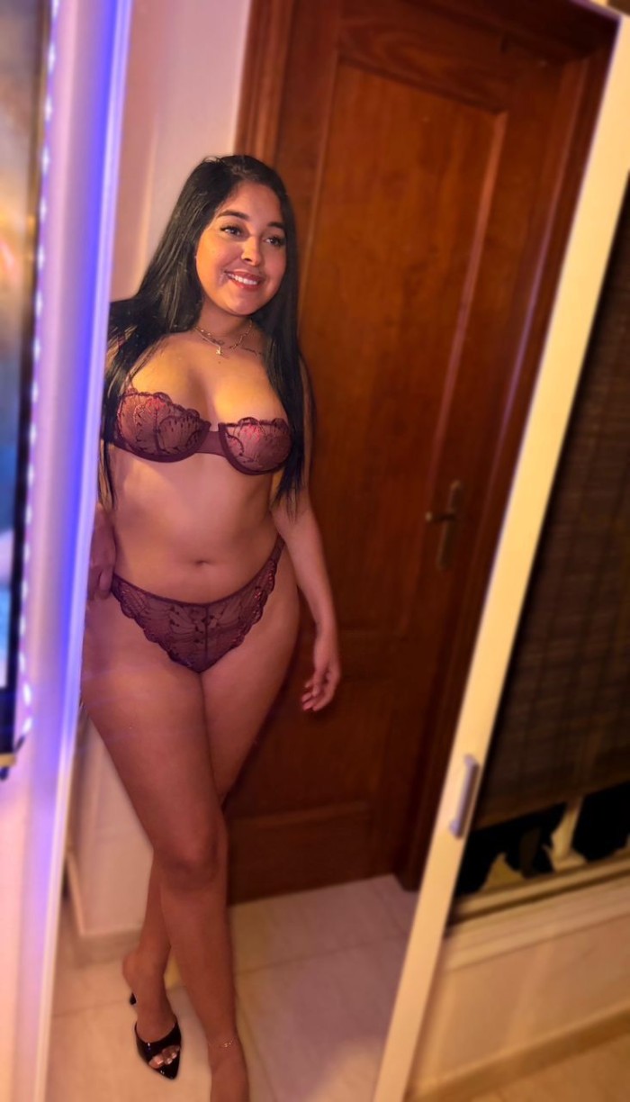 TAMY MUY CACHONDA DIVERTIDA Y MENTE ABIERTA