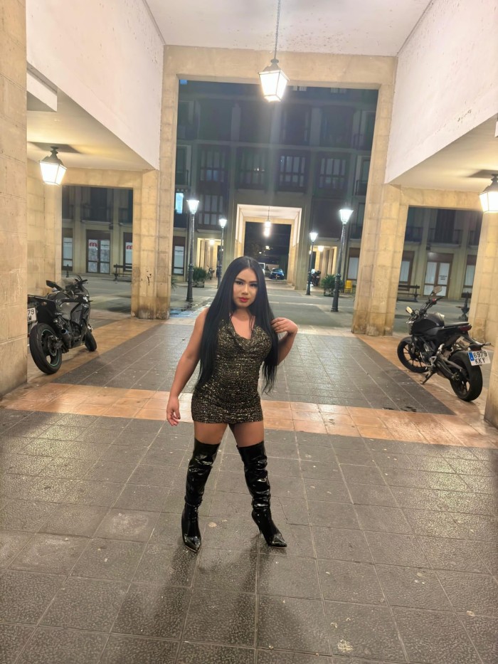 Trans. Ariadna soy todo lo que busca activa pasiva