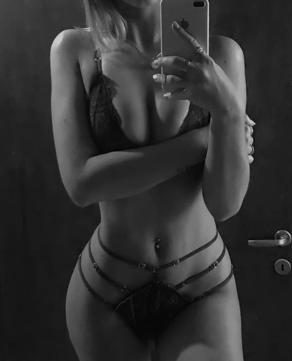 EMMA HERMOSA COMPLACIENTE EN GETAFE CENTRO=