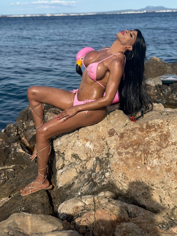 ISABEL ESPECTACULAR VEN Y GOZA LOS PLACERES JUNTO A MI