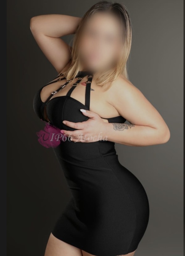 Foto real sensual cañera garganta profunda