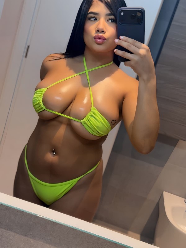 YIXEL NOVEDAD MUY JUGUETONA, CACHONDA Y FIESTERA