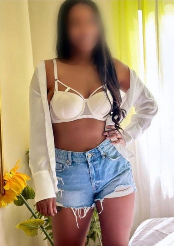 DE VUELTA A LUCENA, JOHANA MORBOSA  FIESTERA FOTOS 100%REALES