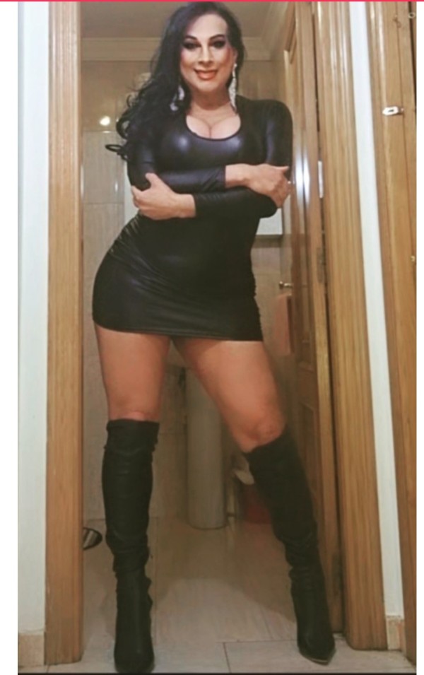 NOVEDAD EN LUGO TS PAMELA AMA SEVERA DOMINANTE FIESTERA  ÚNICA