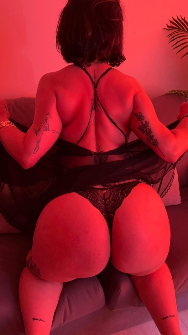 LIDIA TANTRA MASAGGE SEXY HOT