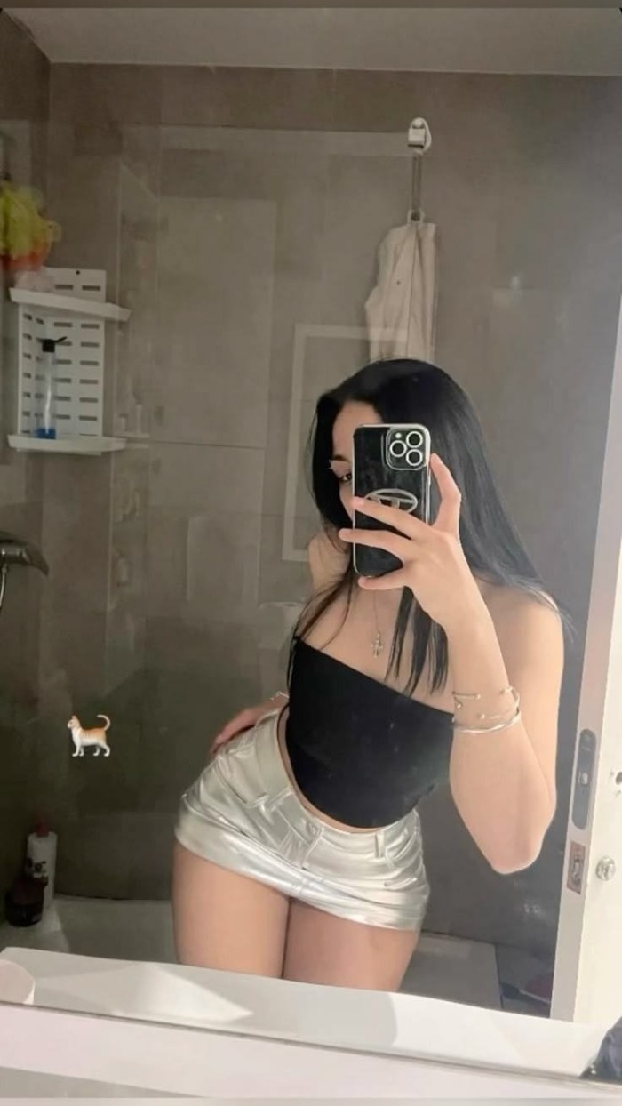 DESPLAZAMIENTOS DE BUEN ROLLO DELGADITA FIESTERA