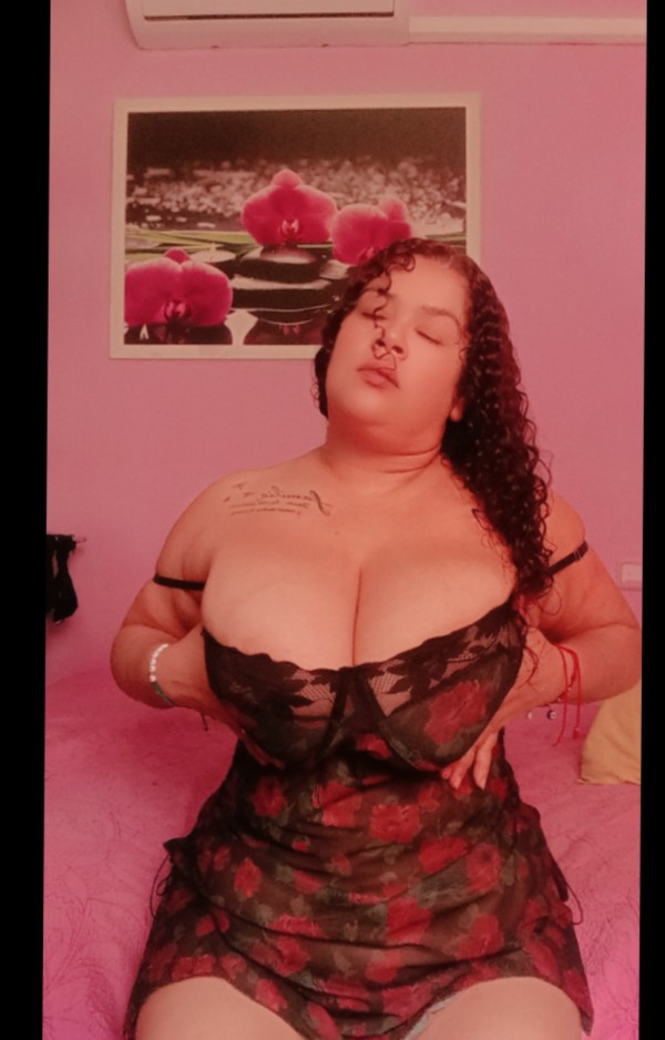Guapa madurita Gicel griego y cubana