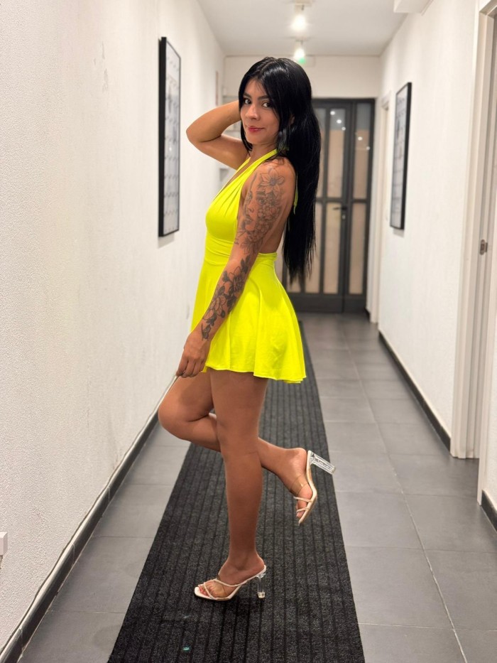 BELLA SENSACIÓN ATREVIDA en Vía Julia