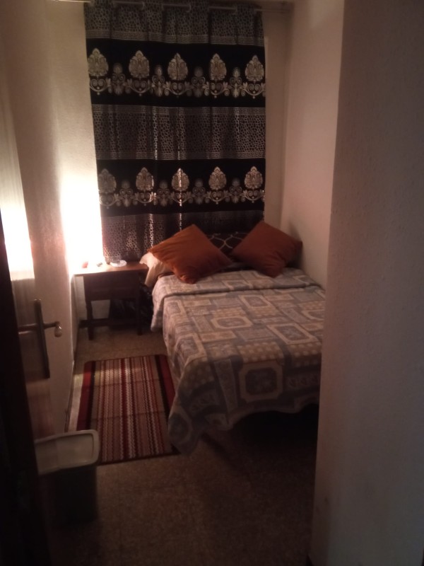 Habitaciones para chicas y trans tavernes de la Valdigna  playa