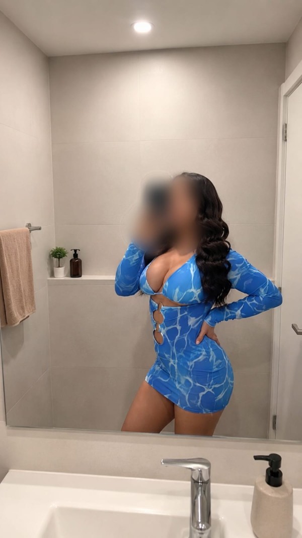 TRAVIEZA Y JUGETONA