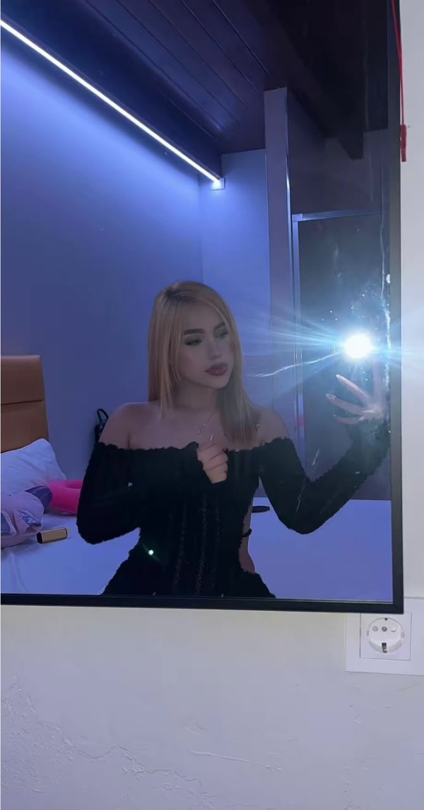 Hola amores soy Wendy soy nueva en Benidorm