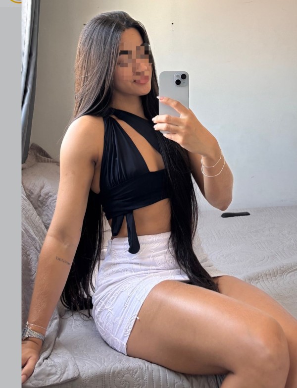 STEFANNY, 23 AÑOS —POR PRIMERA VEZ EN JEREZ DE LA FONTERA
