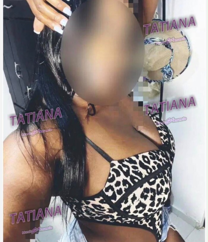 Morena apasionada y ardiente