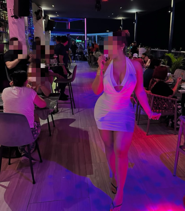 Madurita implicada ,besitos con lengua Santiago de Compostela