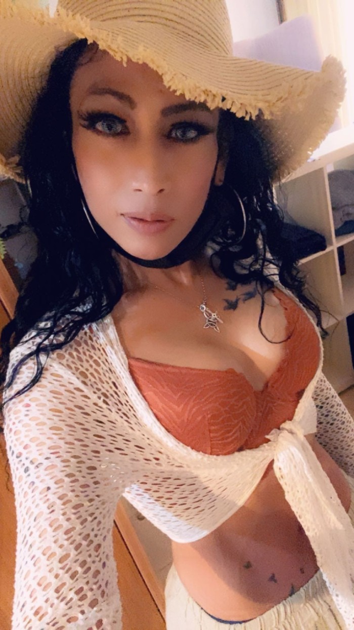 Alejandra transexual colombiana en gijon