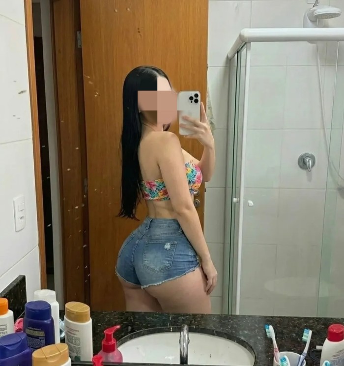 Francés natural besos con lengua cariñosaninfómana