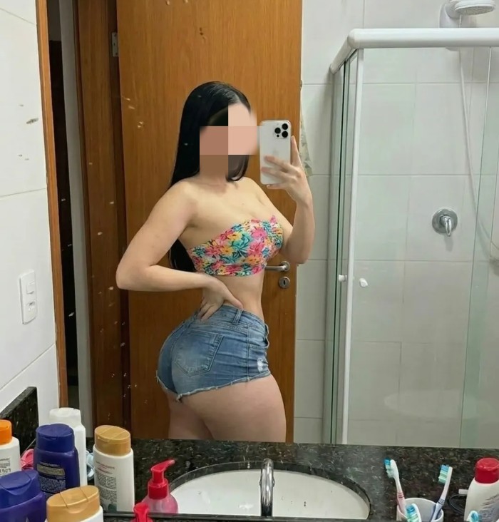 Francés natural besos con lengua cariñosaninfómana