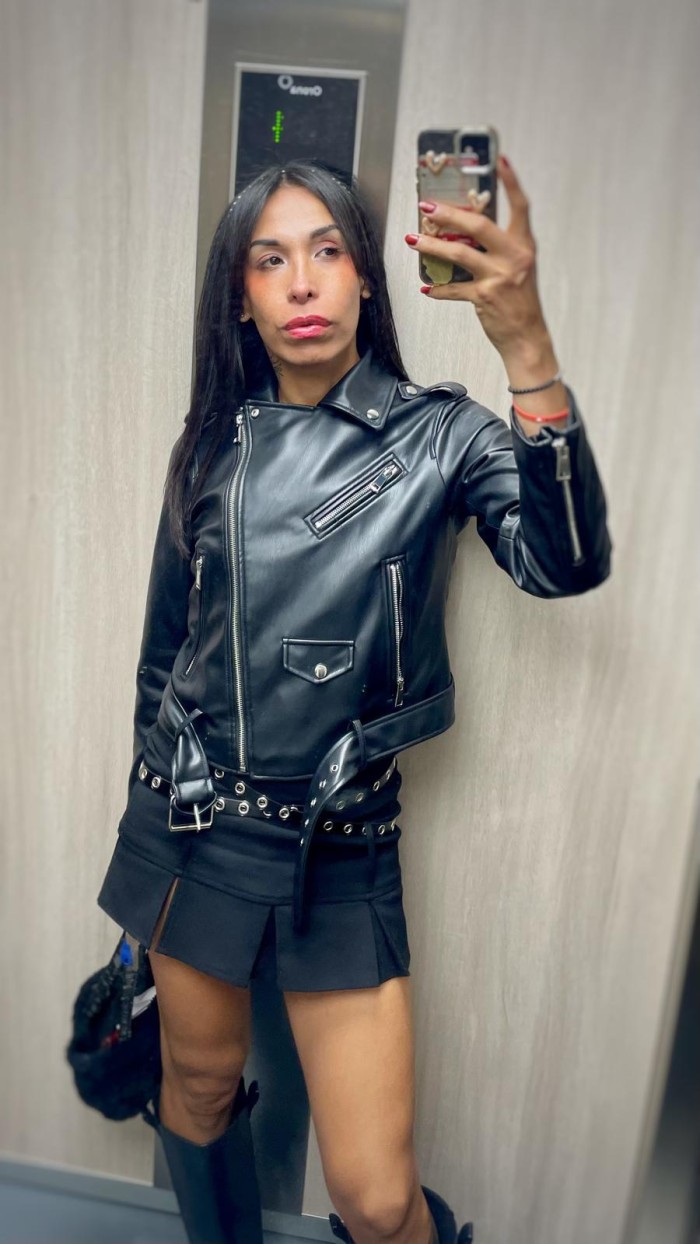 JOVENCITA TRANS PERUANA PRECIOSA SUPERNOVEDAD 24H