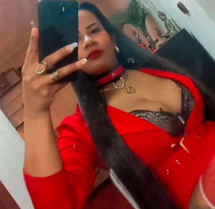 IMPRESIONANTE BRASILEÑA 25 AÑOS MUY CARIÑOSA 24H