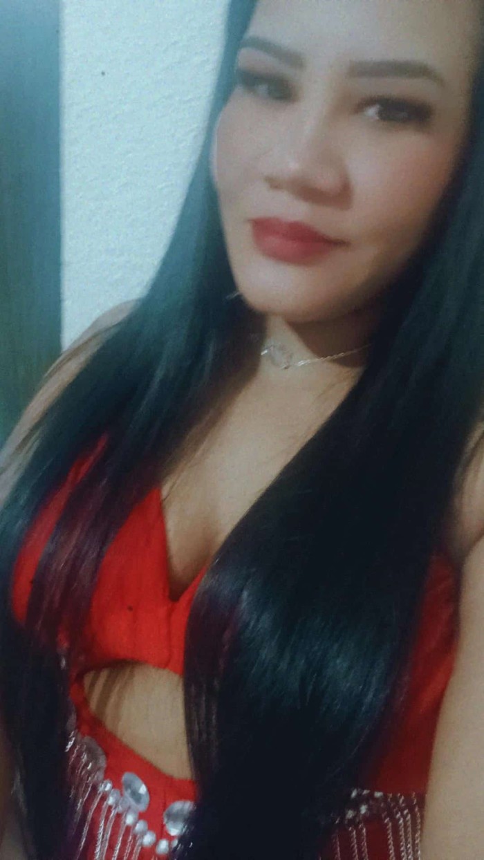 IMPRESIONANTE BRASILEÑA 25 AÑOS MUY CARIÑOSA 24H