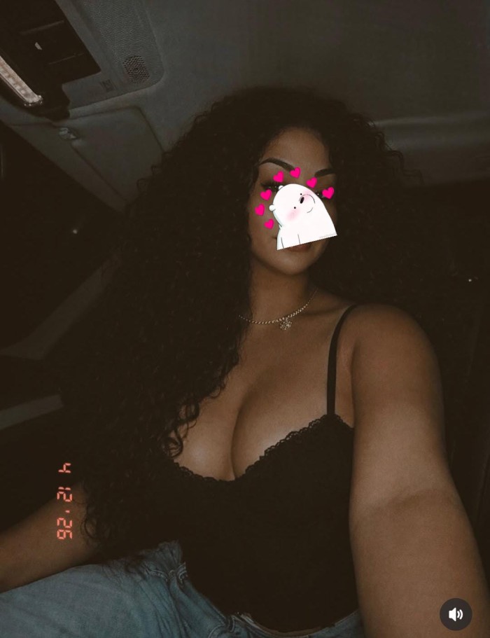 DELICIOSA IMPLICADA MORBOSA DESEOSA DE PLACER