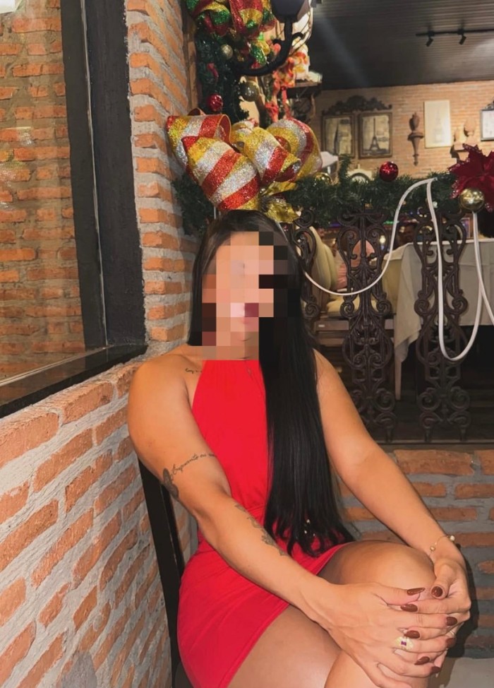 MORENA SENSUAL CON ENCANTO Y PERSONALIDAD ÚNICA
