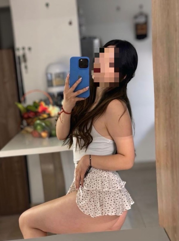 Preciosa Latina vip Ardiente yCachondicima