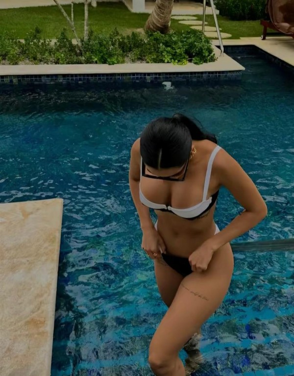 SARA 695778395 FOGOSA Y SENSUAL EN TORREVIEJA
