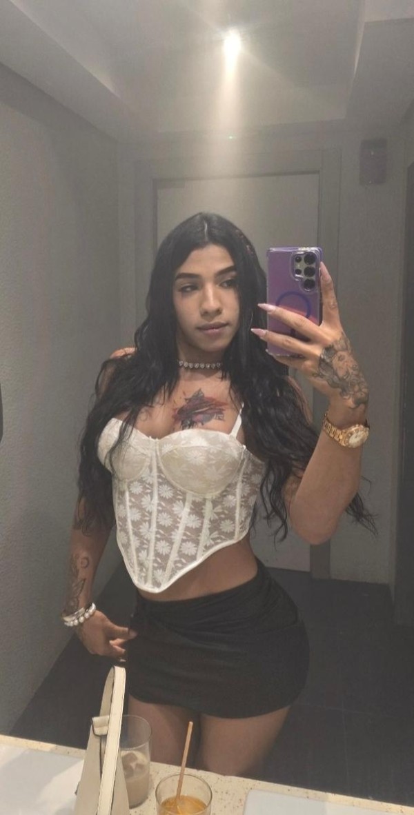 ISABELLA VENEZOLANA FEMENINA Y VERSATIL EN MARBELLA FIESTERA Y VICIOSA