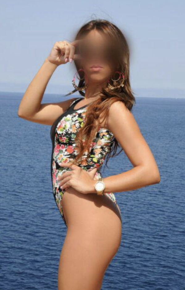 Tina – 33 Años sexy española novedad en Vigo