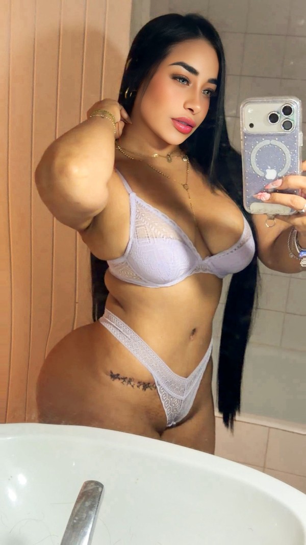 Bella, 23 años, en Valladolid – foto 3